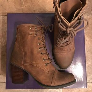 Tan madden girl boots